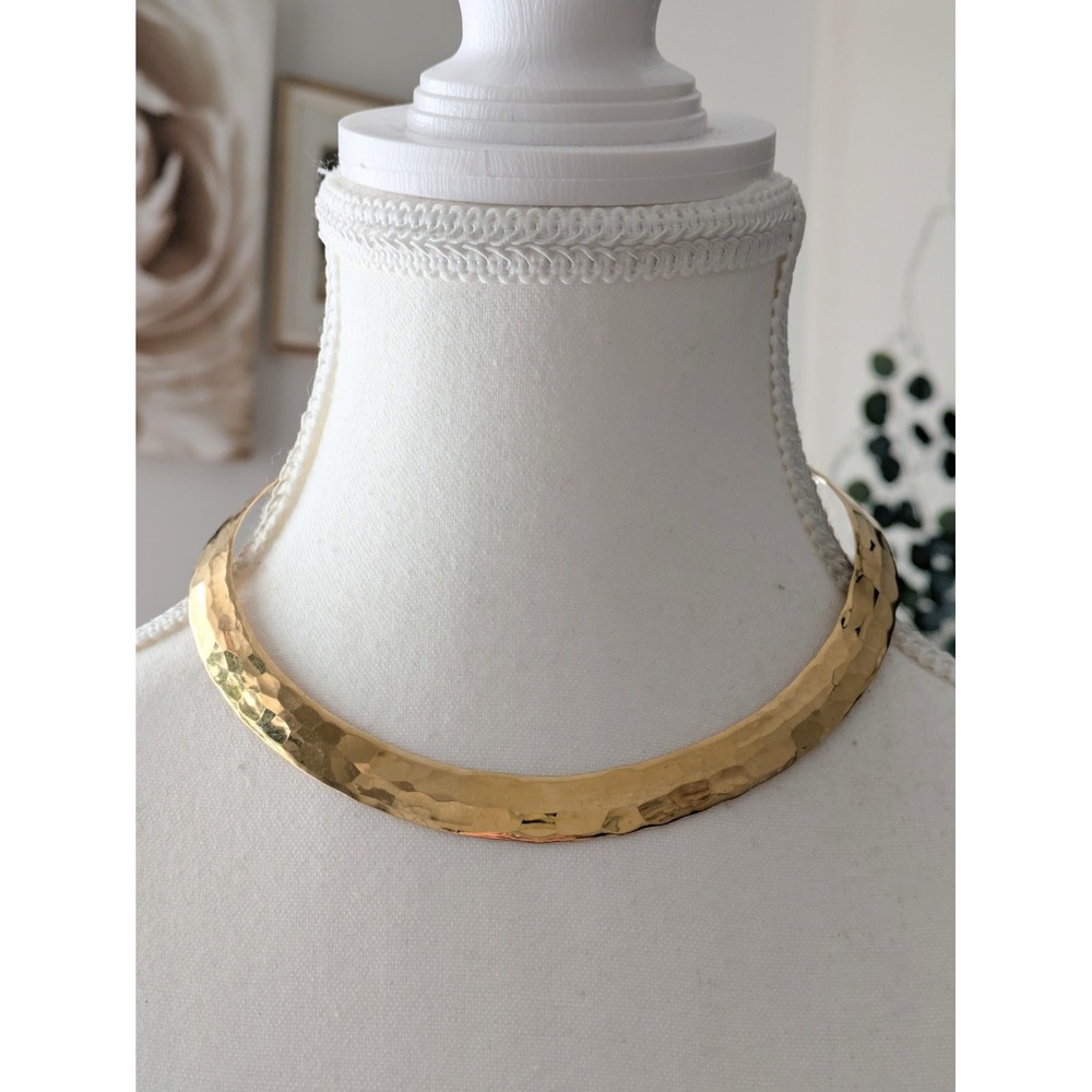 Hammered Gold Tone Choker Necklace Open Collar Hasli Style Brutalist Classic 10"